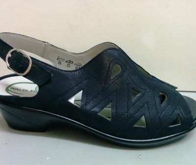 סנדלים תוצרת וולדלאופר לנשים דגם 653003