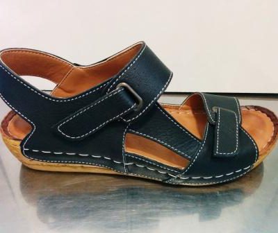 סנדלי קיץ לנשים דגם 240020